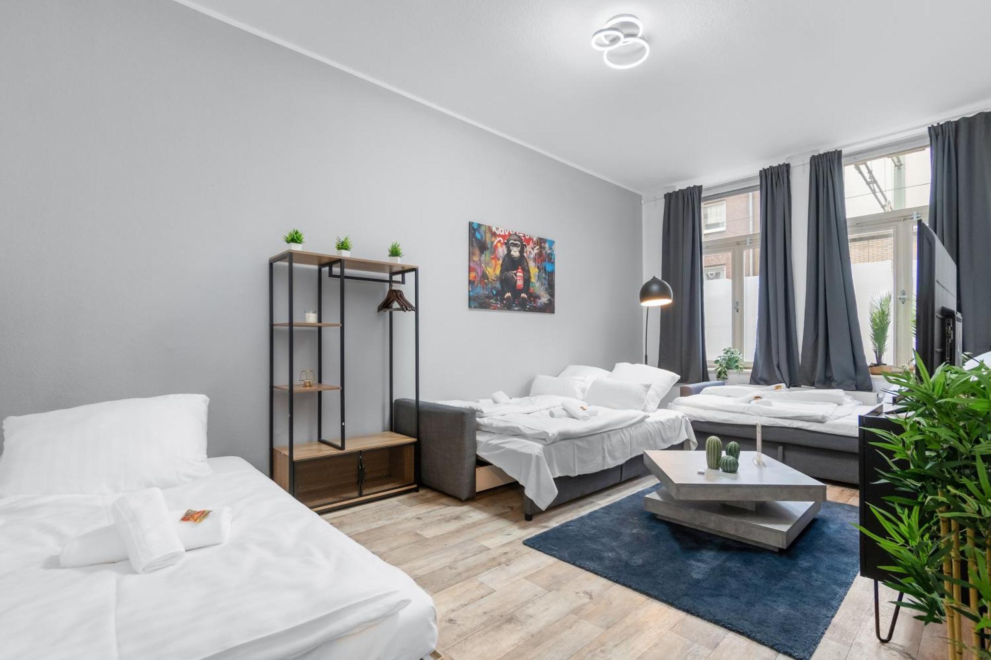 Tolles Design, Hochwertig, Vollausstattung, 3 Zimmer, Grosses Bad & Gaeste-Wc, Grosse Kueche, 3 X Smart Tv, 11 Min Zum Hbf Дуйсбург Экстерьер фото