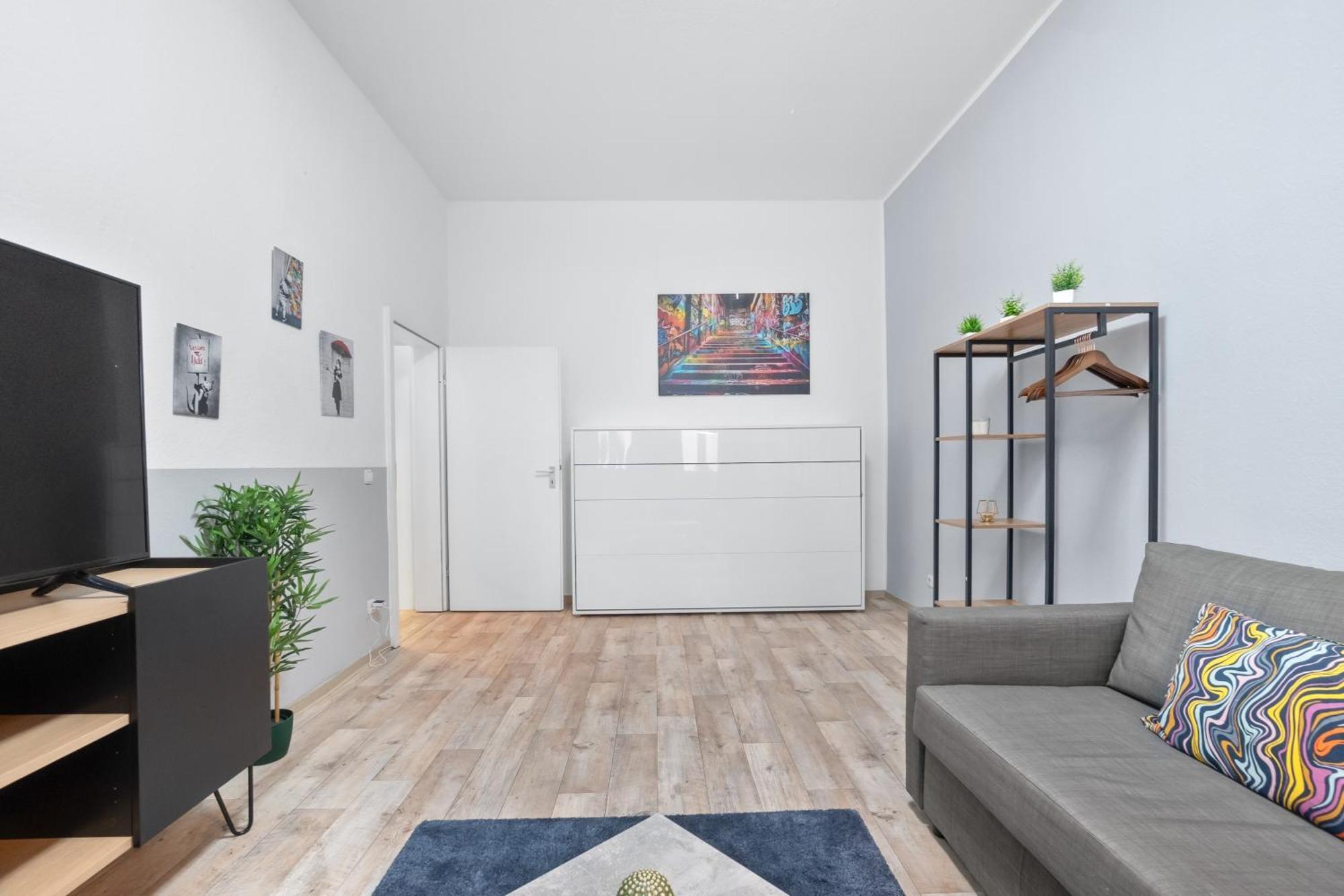 Tolles Design, Hochwertig, Vollausstattung, 3 Zimmer, Grosses Bad & Gaeste-Wc, Grosse Kueche, 3 X Smart Tv, 11 Min Zum Hbf Дуйсбург Экстерьер фото